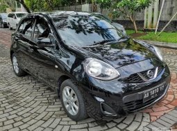 DIY Yogyakarta, Nissan March 1.2L 2013 mobil bekas dijual 3