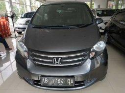 Jual mobil bekas Honda Freed PSD 2010 di DIY Yogyakarta 1