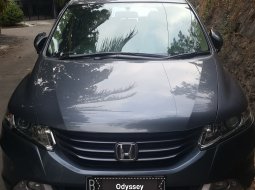 Mobil Honda Odyssey 2.4 Prestige 2010 terawat di Jawa Barat  1