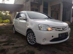 Lampung, Toyota Etios Valco E 2013 kondisi terawat 11