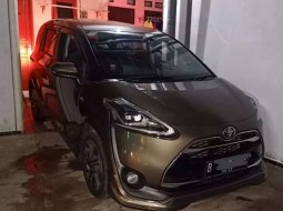 Jual Toyota Sienta Q 2017 harga murah di DKI Jakarta 3