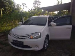 Lampung, Toyota Etios Valco E 2013 kondisi terawat 1