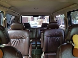 Jual Nissan Serena Autech 2004 harga murah di Jawa Timur 11