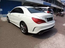 Jual mobil Mercedes-Benz CLA 200 2014 bekas, DKI Jakarta 4