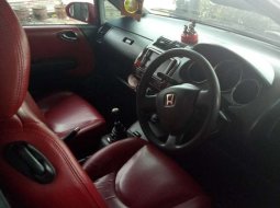 Jual cepat Honda Jazz 2007 di Kalimantan Timur 2