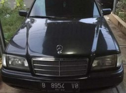 Banten, Mercedes-Benz C-Class C200 1996 kondisi terawat 4