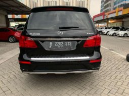 Mobil Mercedes-Benz GL-Class 2013 GL 350 dijual, DKI Jakarta 6