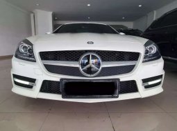 Mobil Mercedes-Benz SLK 2000 SLK 250 dijual, DKI Jakarta 6