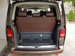 Mobil Volkswagen Caravelle 2.0 TDi 2013 terawat di DKI Jakarta 2