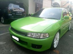 Mobil Mitsubishi Lancer 1999 terbaik di DKI Jakarta 9