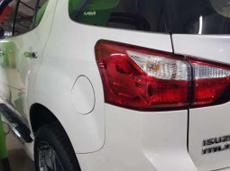 Mobil Isuzu MU-X 2014 dijual, DKI Jakarta 5