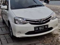 Jual cepat Toyota Etios Valco E 2015 di Kalimantan Selatan 5