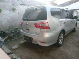 Jawa Timur, Nissan Livina SV 2014 kondisi terawat 7