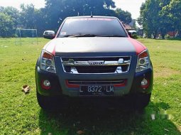 Dijual mobil bekas Isuzu D-Max Rodeo, Jawa Timur  3