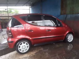 Jual mobil Mercedes-Benz A-Class A 140 2003 bekas, Jawa Tengah 4