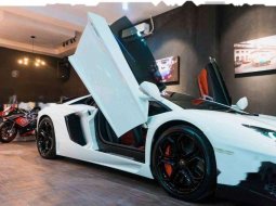 Jual cepat Lamborghini Aventador LP 700-4 2012 di DKI Jakarta 5