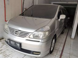 Nissan Serena 2010 Jawa Barat dijual dengan harga termurah 6