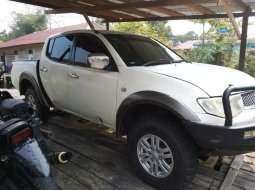 Jual Mitsubishi Triton 2012 harga murah di Kalimantan Timur 9