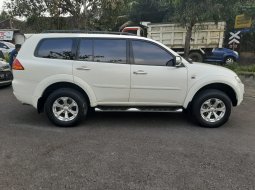 Jual mobil Mitsubishi Pajero Sport Dakar 2012 bekas di DIY Yogyakarta 4