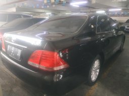 Jual mobil bekas murah Toyota Crown Royal Saloon 2005 di DKI Jakarta 2