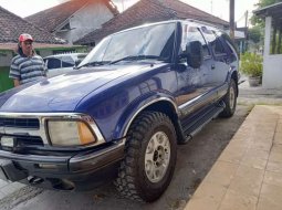Mobil Opel Blazer 1997 dijual, Jawa Timur 3