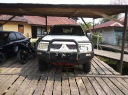 Jual Mitsubishi Triton 2012 harga murah di Kalimantan Timur 2