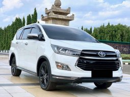 Sumatra Selatan, jual mobil Toyota Venturer 2018 dengan harga terjangkau 15