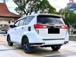 Sumatra Selatan, jual mobil Toyota Venturer 2018 dengan harga terjangkau 4