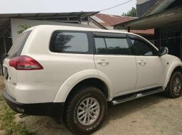 Dijual mobil bekas Mitsubishi Pajero Sport 2.5L Diesel NA, Kalimantan Selatan  1