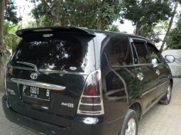 Jual mobil bekas murah Kijang Innova 2.0 G 2005 di Jawa Timur  4