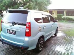 Nusa Tenggara Timur, Daihatsu Xenia 2008 kondisi terawat 5