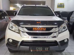 Jawa Timur, jual mobil Isuzu MU-X Premiere 2015 dengan harga terjangkau 6