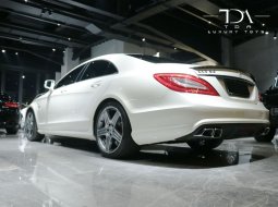 Mobil Mercedes-Benz CLS AMG CLS 63 2012 terawat di DKI Jakarta  2