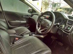 DKI Jakarta, Honda City E 2014 kondisi terawat 3