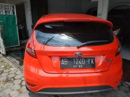 Dijual mobil Ford Fiesta S 2011 murah di DI Yogyakarta 4