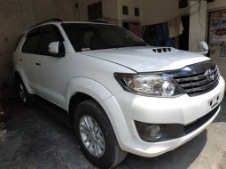 DI Yogyakarta, dijual mobil Toyota Fortuner G 2014 bekas 1