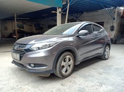 Dijual mobil bekas Honda HR-V S 2015, Jawa Barat  1