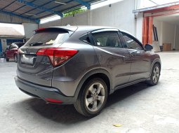 Dijual mobil bekas Honda HR-V S 2015, Jawa Barat  3