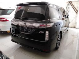 Dijual mobil bekas Nissan Elgrand Highway Star, Jawa Timur  8