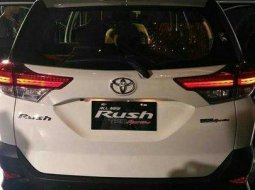 Toyota Rush TRD Sportivo 2019 kondisi terawat, Jawa Barat 4