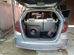 Mobil Honda Jazz 2011 RS dijual, Kalimantan Timur 7