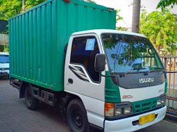 Jual mobil bekas murah Isuzu Elf 2010 di Jawa Tengah 3