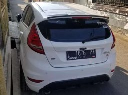 Ford Fiesta 2013 Jawa Timur dijual dengan harga termurah 8