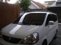 Jual mobil Nissan Serena Highway Star 2010 bekas, Jawa Barat 3