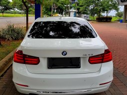 Dijual Mobil BMW 3 Series 328i 2013 dengan harga murah di DKI Jakarta 5