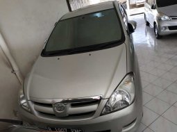 Jual mobil Toyota Kijang Innova 2.0 G 2007 harga murah di DIY Yogyakarta 2