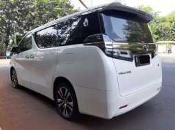 Mobil Toyota Vellfire 2018 G dijual, DKI Jakarta 3