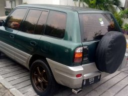 Dijual mobil bekas Toyota RAV4 , DKI Jakarta  11