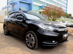 Dijual mobil Honda HR-V E Prestige 2017 harga terjangkau di DKI Jakarta 1