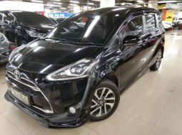 Mobil Toyota Sienta 2017 Q terbaik di DKI Jakarta 7
